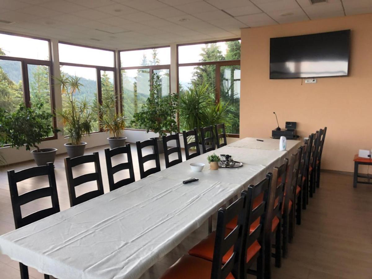 Genco Hotel Mountain View Predeal Exterior photo